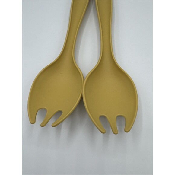 Tupperware Salad Serving Set Tongs 12" Spoons Forks 2 Golden Harvest - Picture 6 of 7